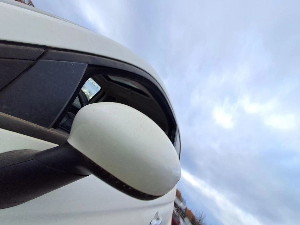 Radiator Fan Motor Fan Assembly 2 Door Abarth Fits 12-17 FIAT 500 2655411 - Image 4 of 4