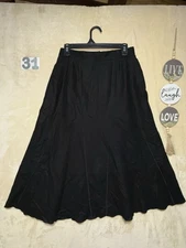 HARVE BENARD Wool Skirt 8  Womens Long Black Classic Modest Flare Lined Vintage