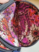 ***Crisp and New With-Out Tag*** Vera BradleyZebra Flock Crossbody Bag