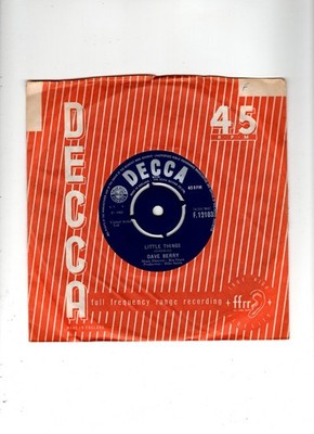DAVE BERRY - LITTLE THINGS / I'VE GOT A TIGER BY THE TAIL.UK 1965 ORIG 7''.N/MINT