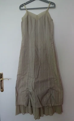 Robe longue froncée cintrée à fines bretelles jaune foncé LA CITY taille 38 TBE - Photo 1/4
