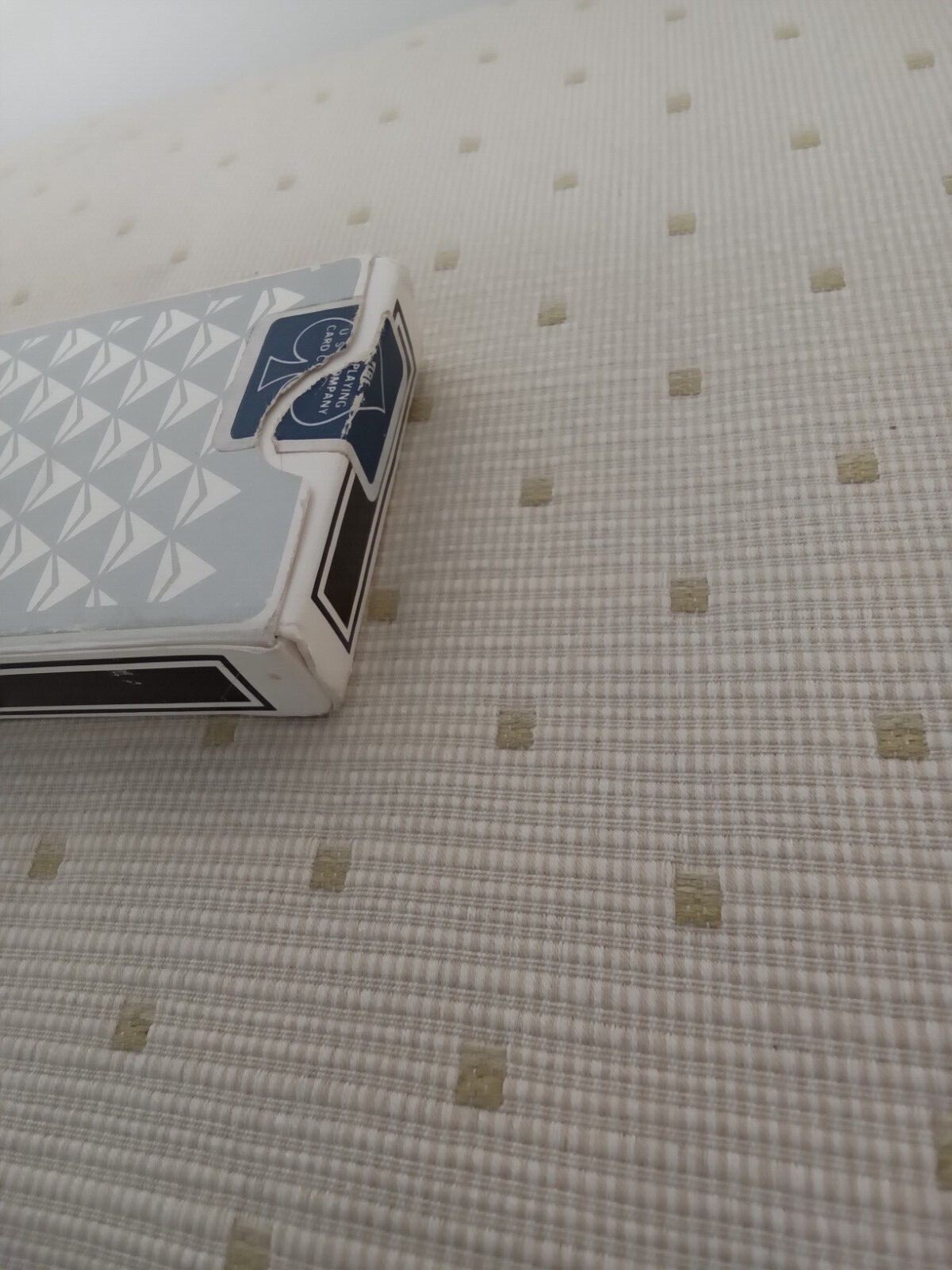 Playing cards delta airlines branded. The US playing card company. 