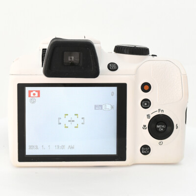 FUJIFILM S8200 ホワイト Amazon | FUJIFILM デジタルカメラ FinePix S8200WH 光学40倍