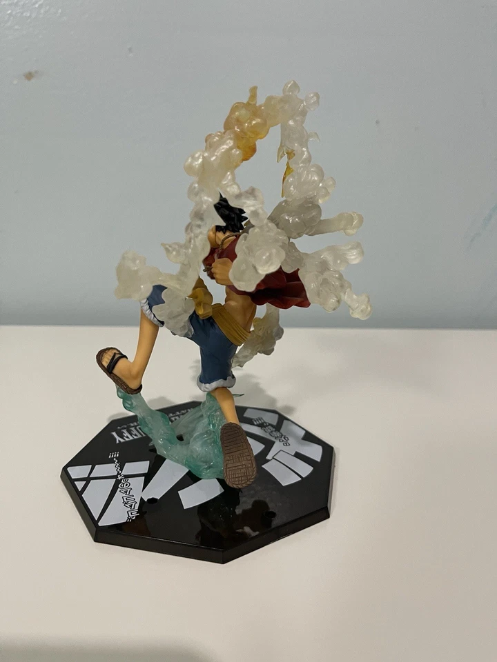 Figura Figuarts ZERO One Piece Monky D. Luffy versión de batalla Red Hawk SIN CAJA Foto 3 de 4