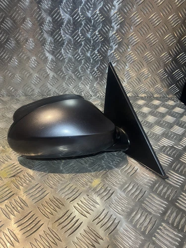 BMW 1 Series E87 Driver Side Right Wing Mirror 010803