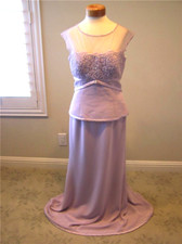 Montage by Mon Cheri NEW formal MOB yoke crepe/lace Long dress purple lilac 10