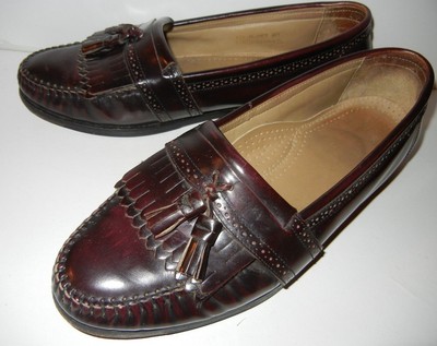 weejuns tassel loafers