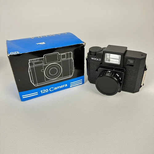 Holga WOCA 120GF Film Camera From Japan / with Box & Lens Cap / Powers On