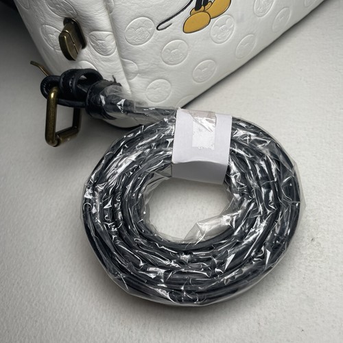 Neu mit Etikett Loungefly Disney World Vault Collection 50. Mickey Rucksack Fanny Pack - Bild 13 von 15