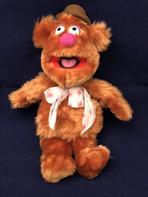 fozzie bear waka waka toy