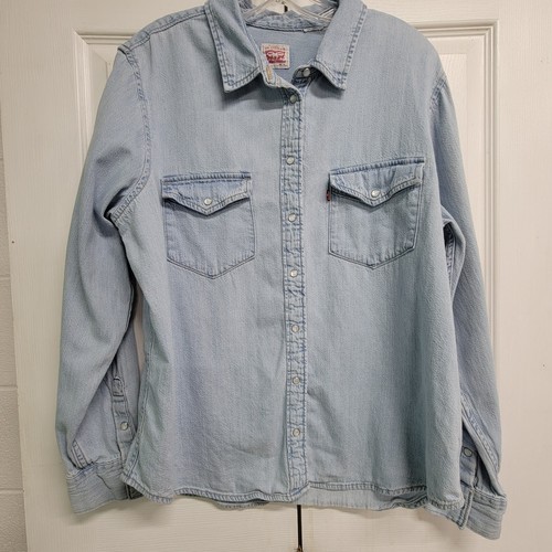 Levis Denim Shirt Womens Extra Large Blue Pearl Snap Chambray Button Up - Picture 3 of 12