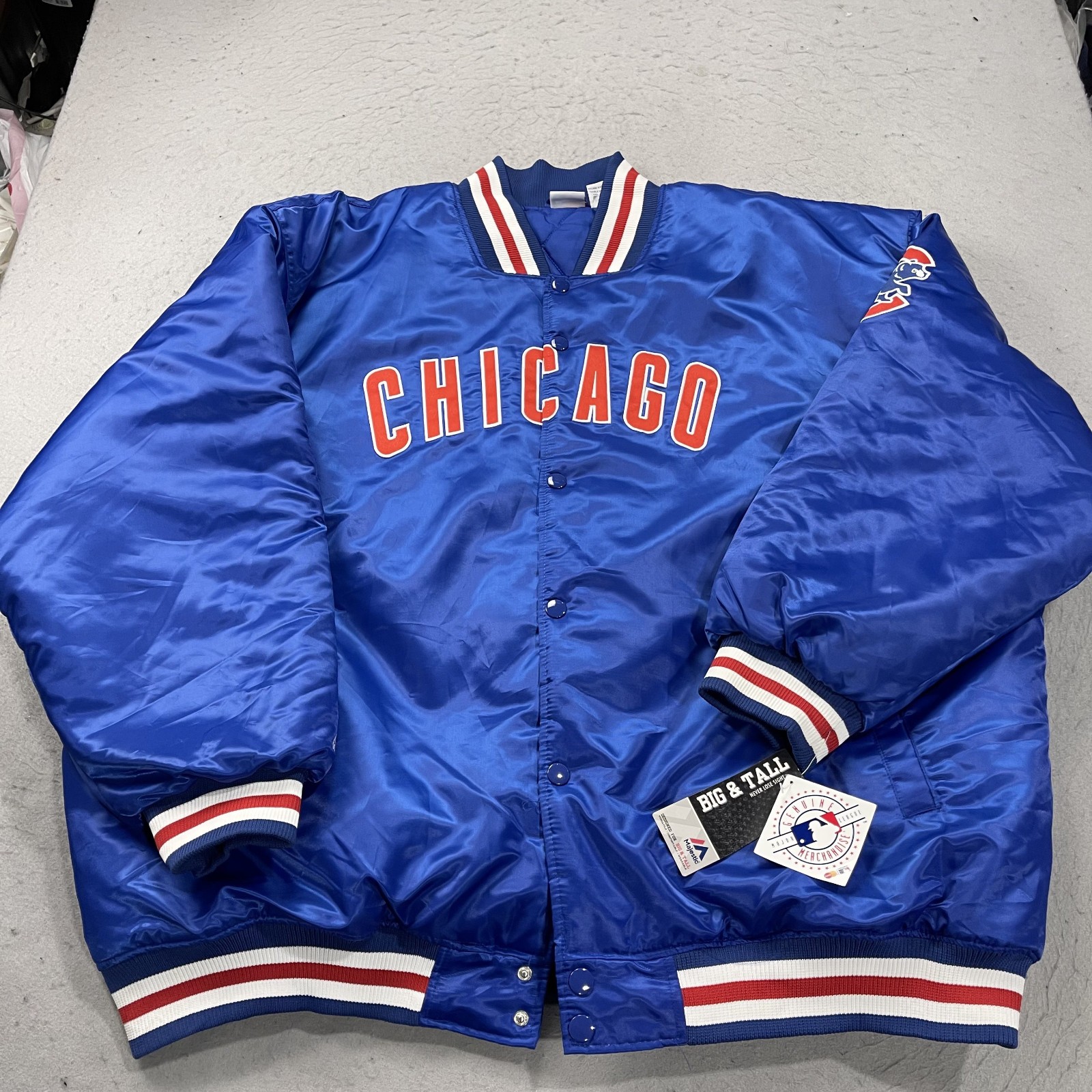 VINTAGE Chicago Cubs Jacket Mens 5XT Tall Majestic Satin Varsity Bomber MLB NWT