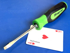 Snap-on 9 Instinct Green Soft Grip 14 Tip Slotted Screwdriver Sgd4bg New Usa