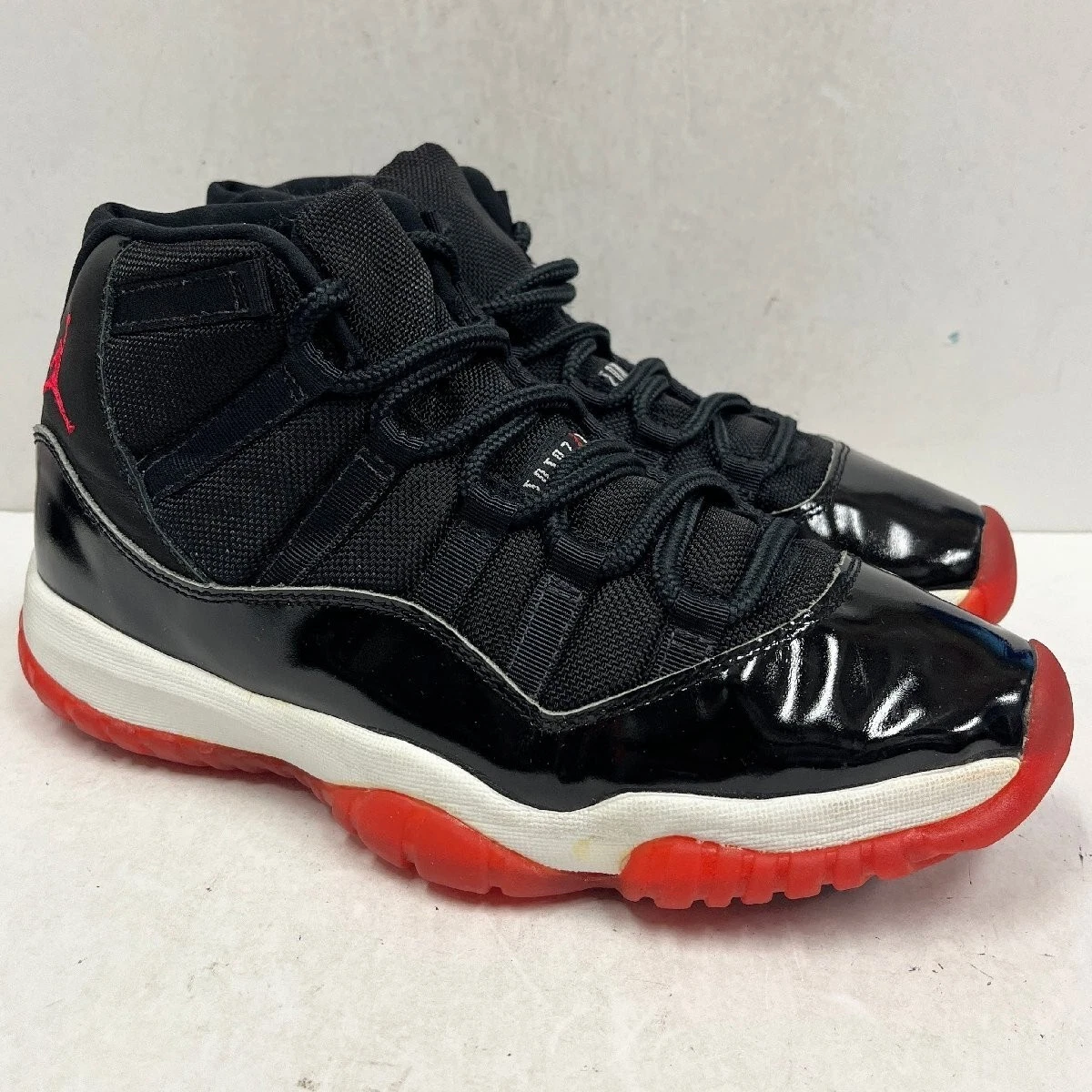 Jordan 11 OG Low IE