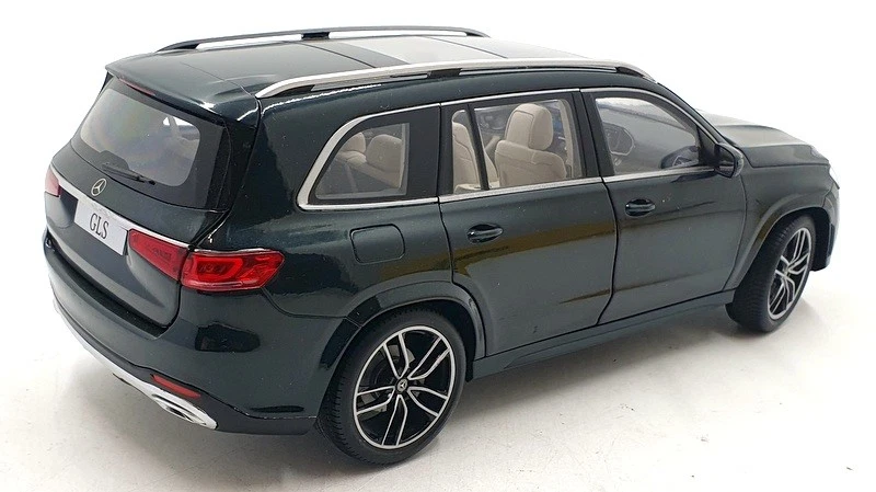 Paragon 1/18 Scale DC221124Q - Mercedes-Benz GLS - Dark Green - Image 2 of 4