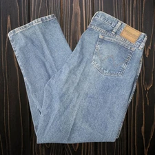 Wrangler Rugged Wear Men's Jeans Distressed Blue Relaxed Striaght Leg 42 X 32