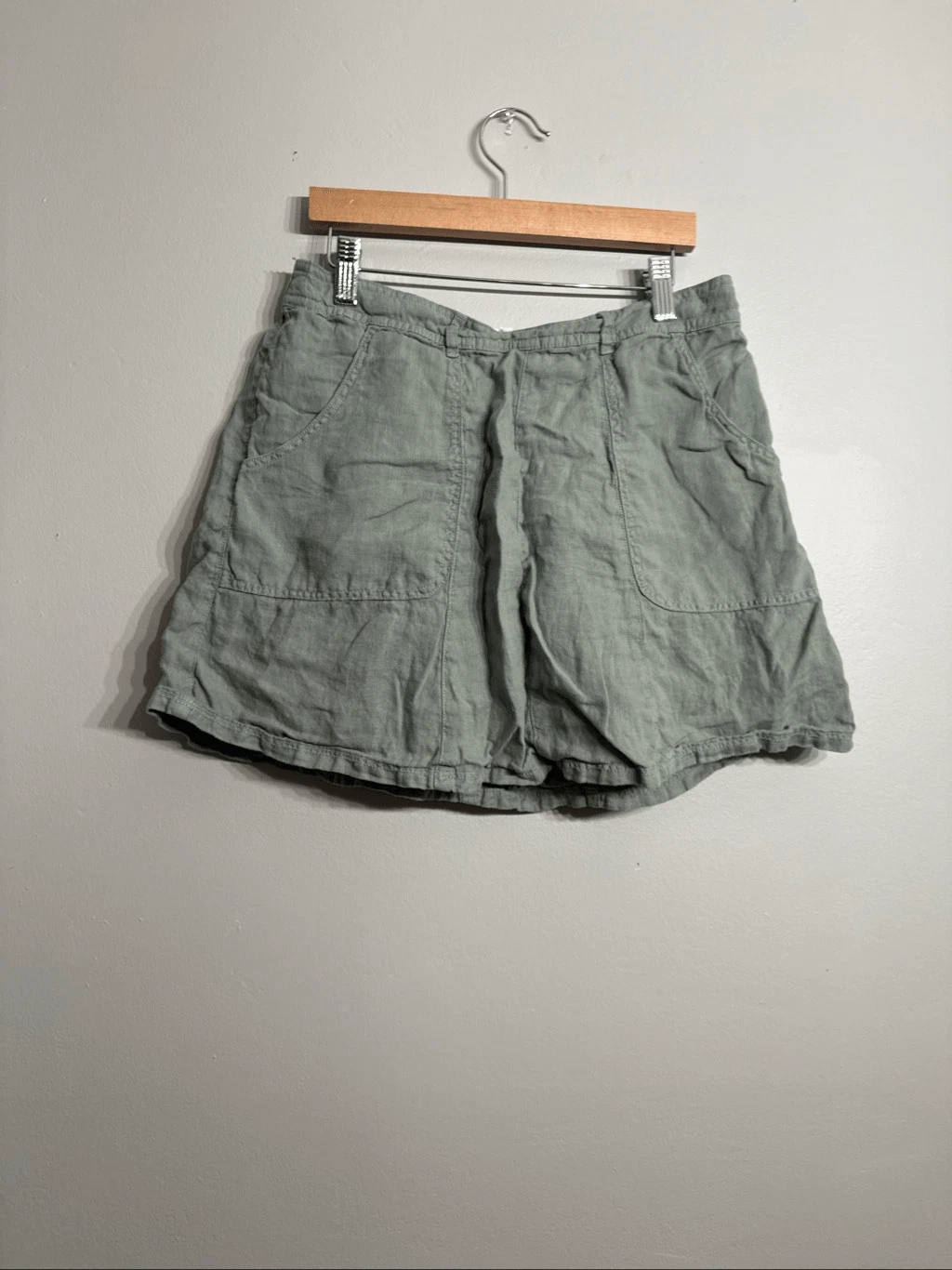 Nicole Miller Sage Green Linen Flat Front Stretch Walking Chino Shorts Medium
Opens in a new window