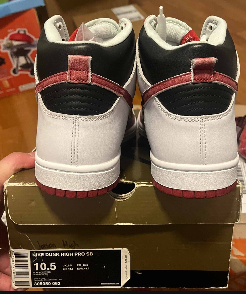 Size 10.5 - Nike SB Dunk High Pro Jason Voorhees 2007 Ds Og  display picture 3