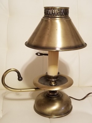 table lamp old fashioned