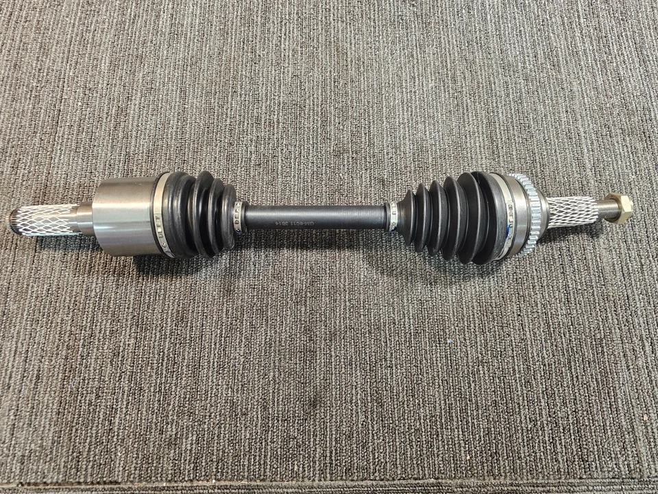 Conjunto de eje CV delantero izquierdo Carquest NCV10563 para Saturn SW2 (1994-2001) Foto 2 de 4