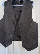 boys size 6 modern vest