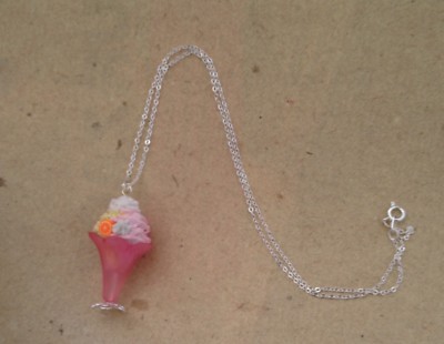 Kette  Eisbecher Erdbeere Vanille, Eis, Eiskrem *Neu* handmodelliert, icecream