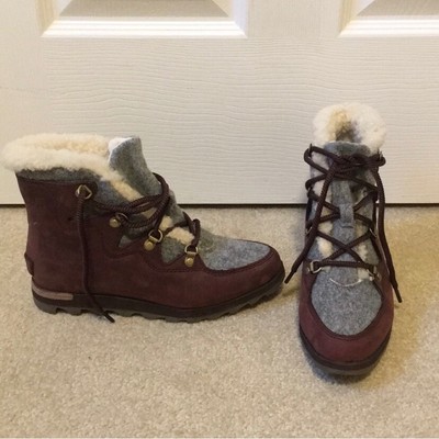 sorel maroon boots