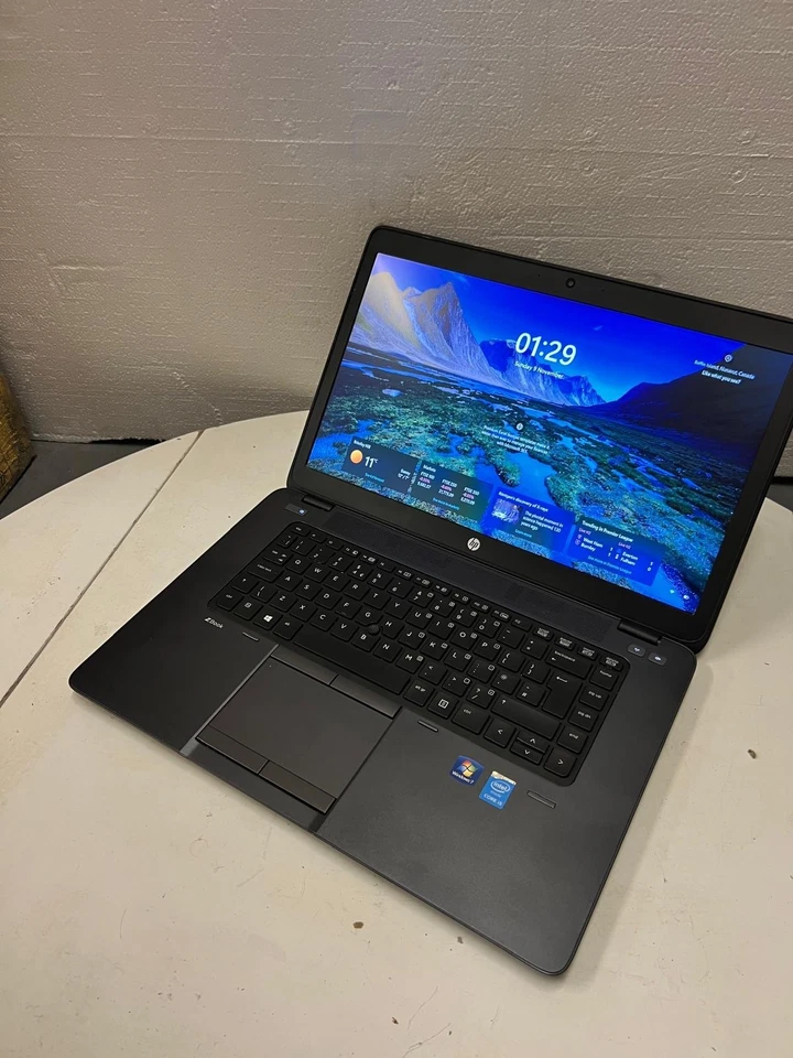 HP ZBook 15 G2 I5 5TH Generation 16 GB ram 256 SSD - Image 3 of 4