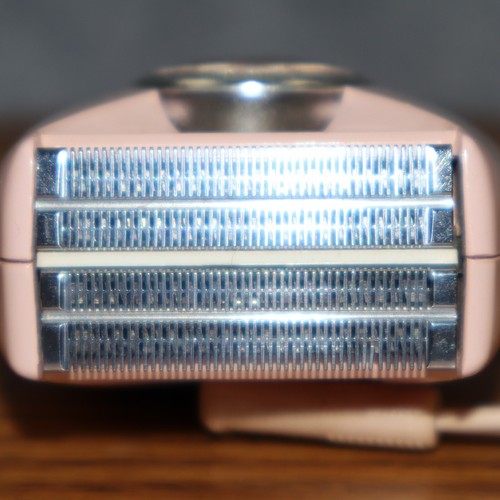 Vintage Lady Sunbeam Elektrorasierer LS-6 pink integriertes leichtes & hartes Reiseetui - Bild 18 von 23