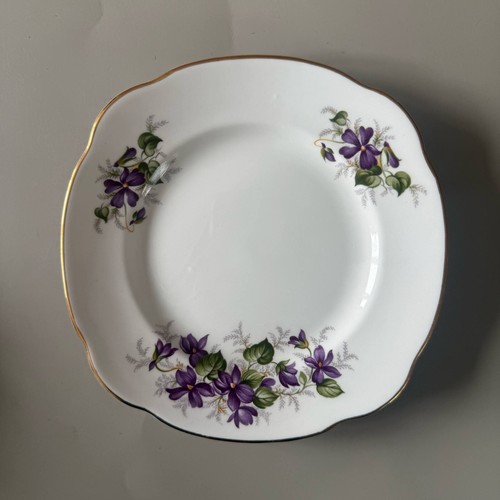 Duchess 'Violetta' Bone China Trio - Sugar Bowl, Tea Saucer, Side Plate - Picture 9 of 12