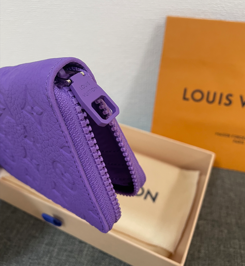 Louis Vuitton Zippy Wallet Vertical Round Purse M81636 Japan