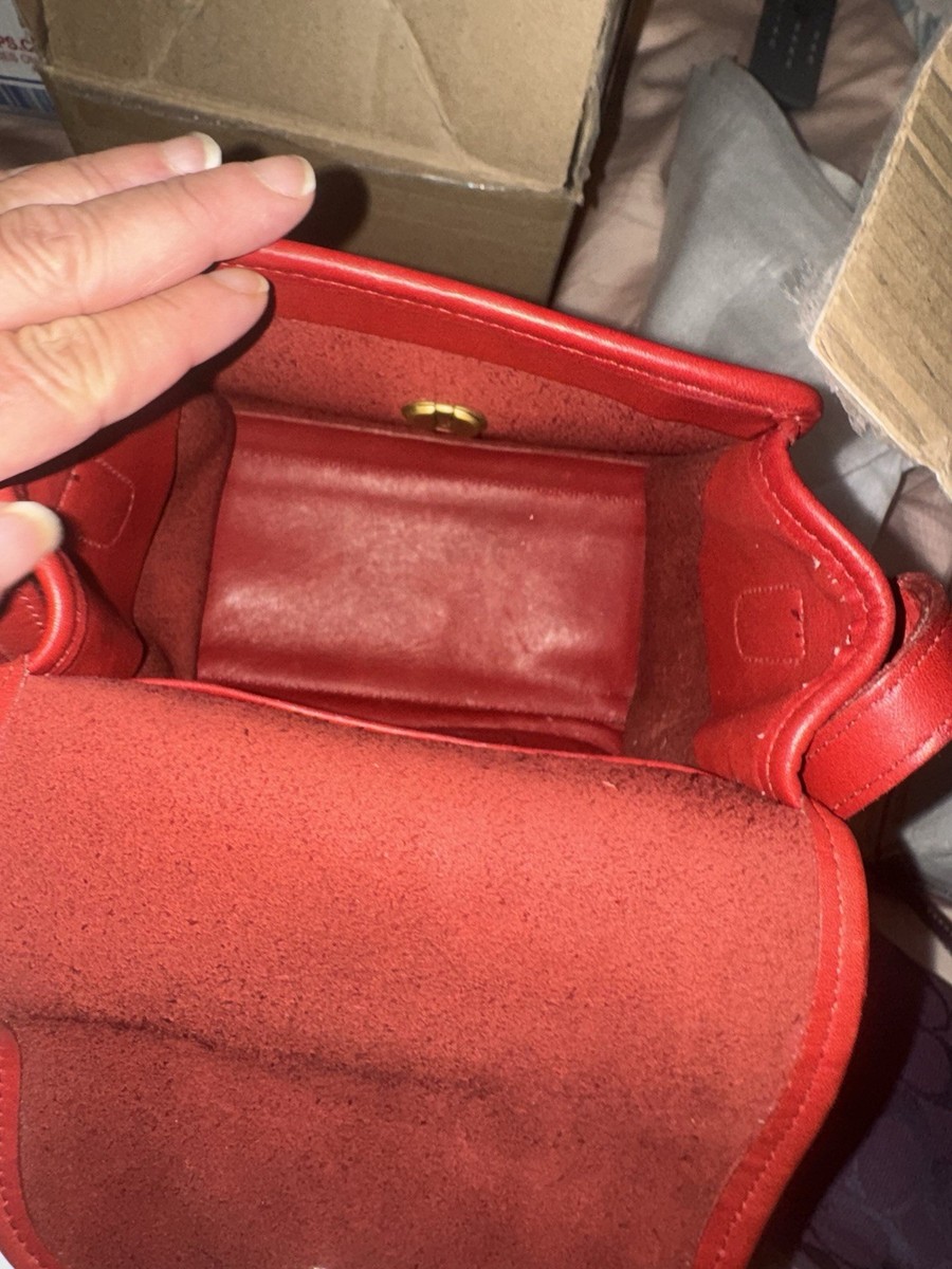 COACH vintage 9018 Emmie Red Crossbody Flap Bag Rare 90s USA