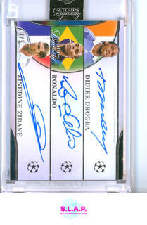 DROGBA / RONALDO / ZIDANE TRIPLE ONCARD AUTO /5 2024/25 TOPPS DYNASTY CL MINT EN