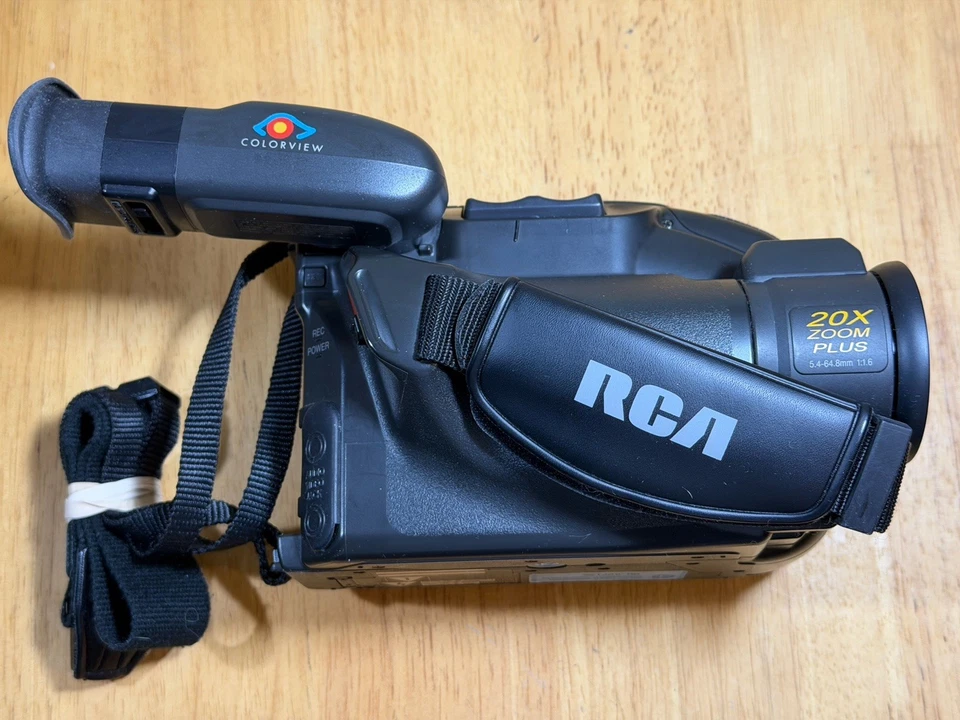 RCA CC740 VHS-C Camcorder w/AC Adapter/Charger, Manual - Tested - Image 4 of 4