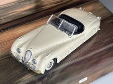 Corgi Classics 96040 Jaguar XK120 White Open Top - MINT Model (box Yellowed)