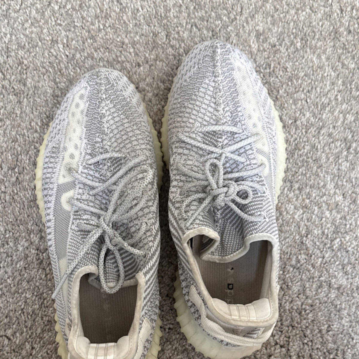 Adidas Yeezy Boost 350 V2 Static Non-Reflective Sneaker White Gray Size 11.5 Men Amazon.com | adidas Mens Yeezy Boost 350 V2 FW3043 Cloud  main image 3
