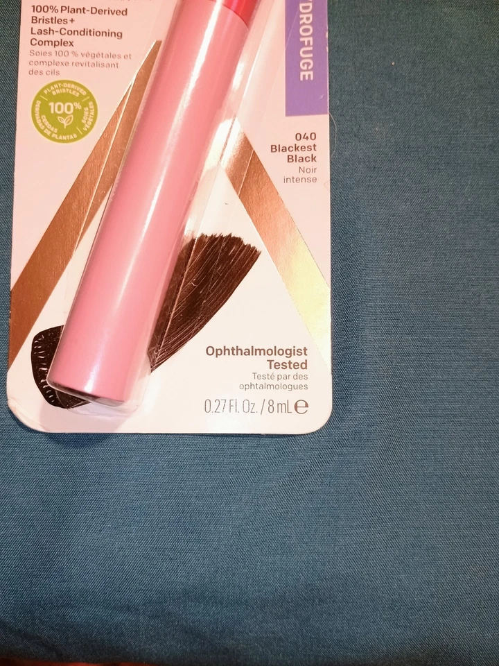 Almay Volume & Conditioning Waterproof Mascara 040 Blackest Black  - Image 2 of 4