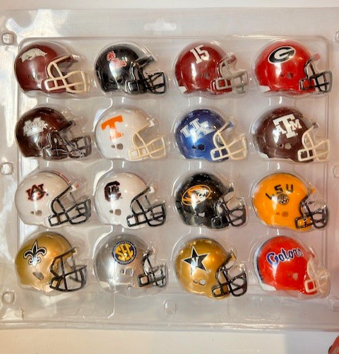 Set Ncaa College Football Set Of 16. Jun 2015