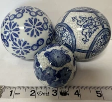 Decorative Japanese Porcelain Carpet Glass Balls Set of 3 Blue White Home Decor
