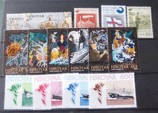 FAROE ISLANDS RANGE OF MNH SETS IN CARD