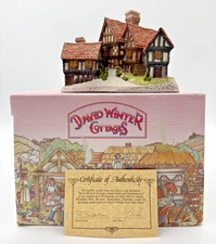 David Winter “Stratford House” 1981 Regions Collection – Box & COA