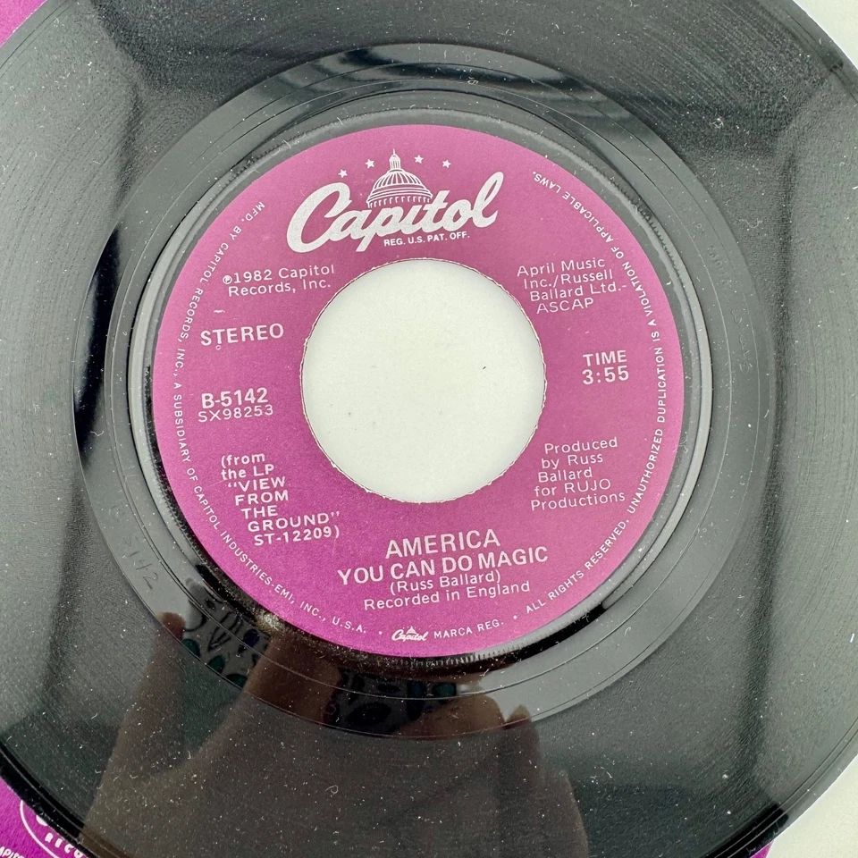 1982 - America - Even the Score/ You Can Do Magic - CAPITOL 7" 45 RPM Vinyl - Image 4 of 4