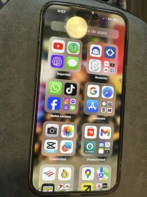 Vendo iPhone 12 Pro Max Con La Aplicación De Tiktok Activa 