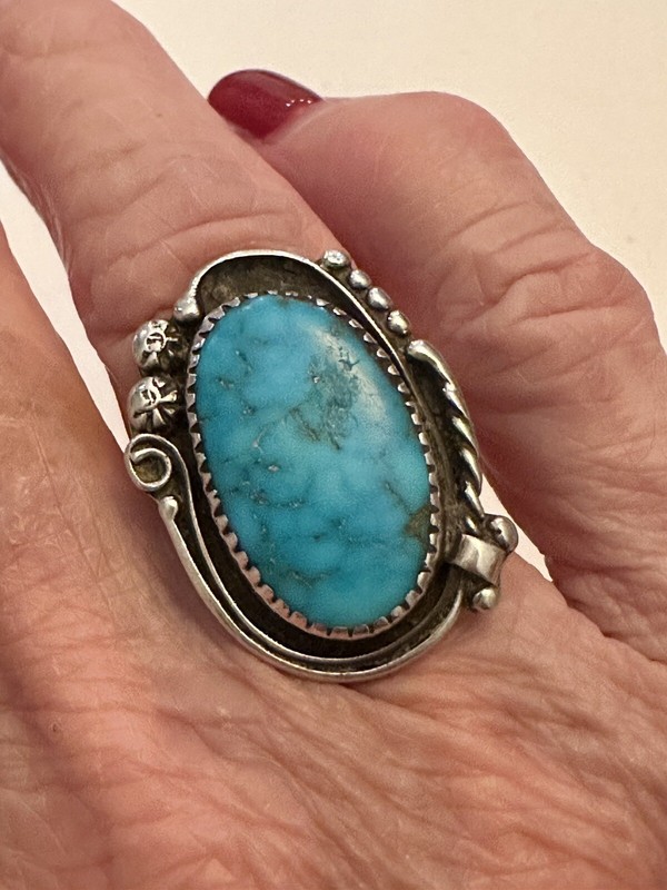 Beautiful Navajo 925 Sterling VINTAGE TURQUOISE  Ring Sz.5.5 7.1gr