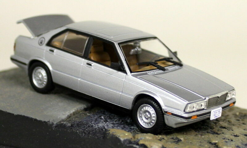JAMES BOND - 1/43 MASERATI BITURBO 1986 - LICENSE TO KILL - DY038