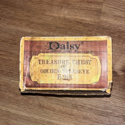 Vintage 1970' Daisy Treasure Chest Golden Bullseye BB's 25 Packs Of 152