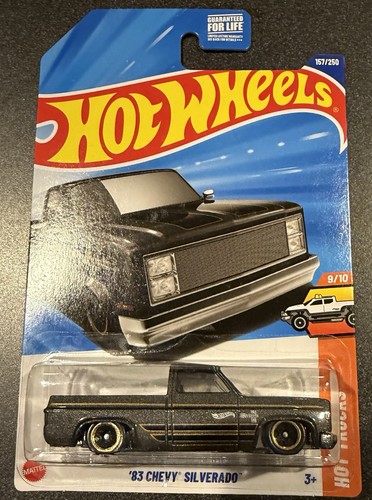 Lot De 8 Hot Wheels Chevrolet Silverado 1983 - Bleu Clair, Modèle 2025 #157, Neuf