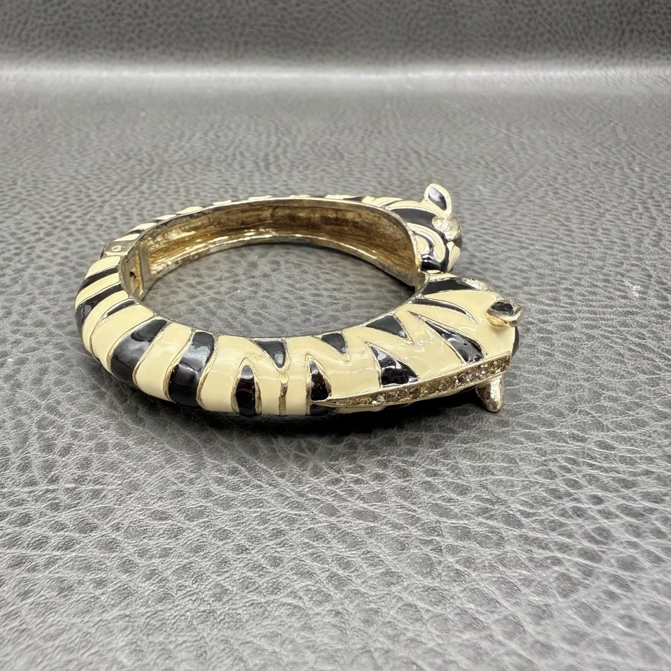 Stella & Dot Zebra Statement Bracelet Hinged Bangle Enamel Animal Print Jewelry - Image 4 of 4