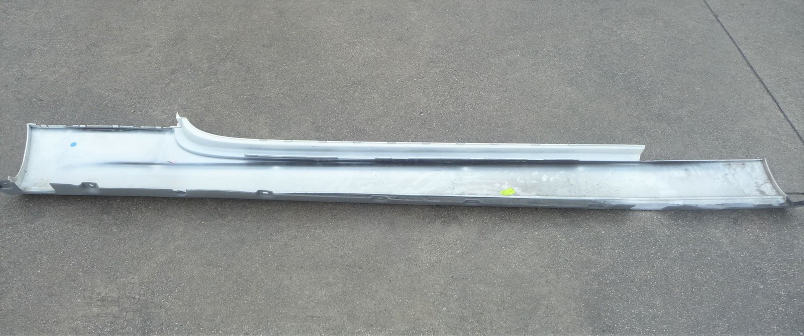Rolls-Royce Dawn 2016-2020 Right Side sill trim P/N 51777432974