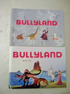 2 Stück Bullyland  Prospekt von 2011 und 2012